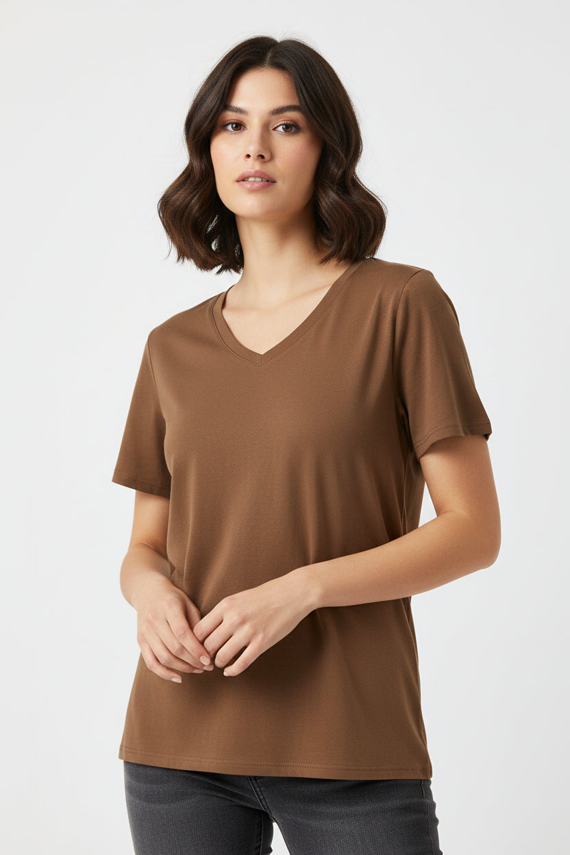 Maglietta estiva da donna con scollo a V in cotone e nylon disponibile nei colori marrone e grigio
