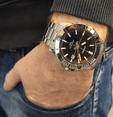 Casio MTP-VD01D-1E2 – Orologio da Uomo Elegante in Acciaio
