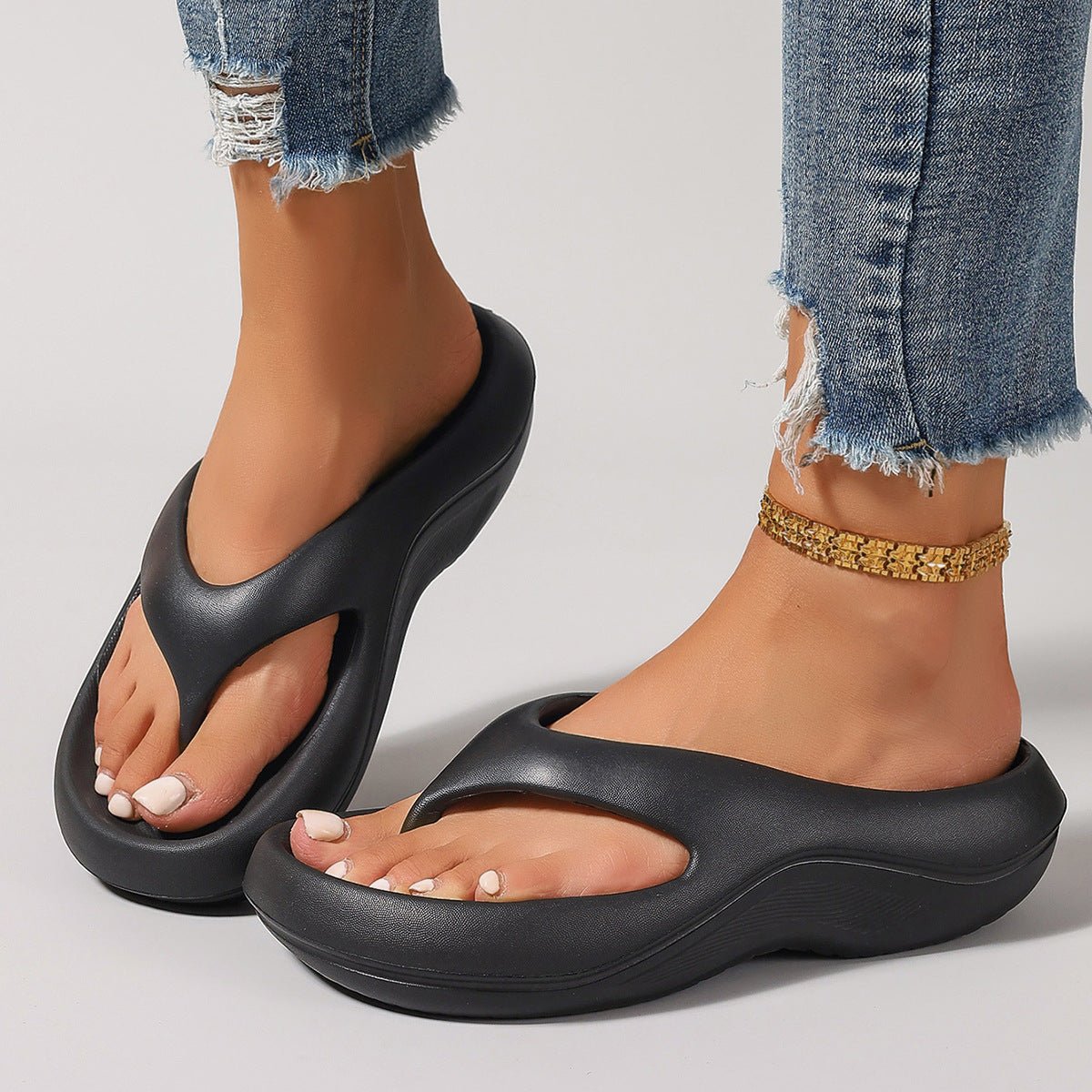 Infradito per donna con spedizione gratis di colore nero