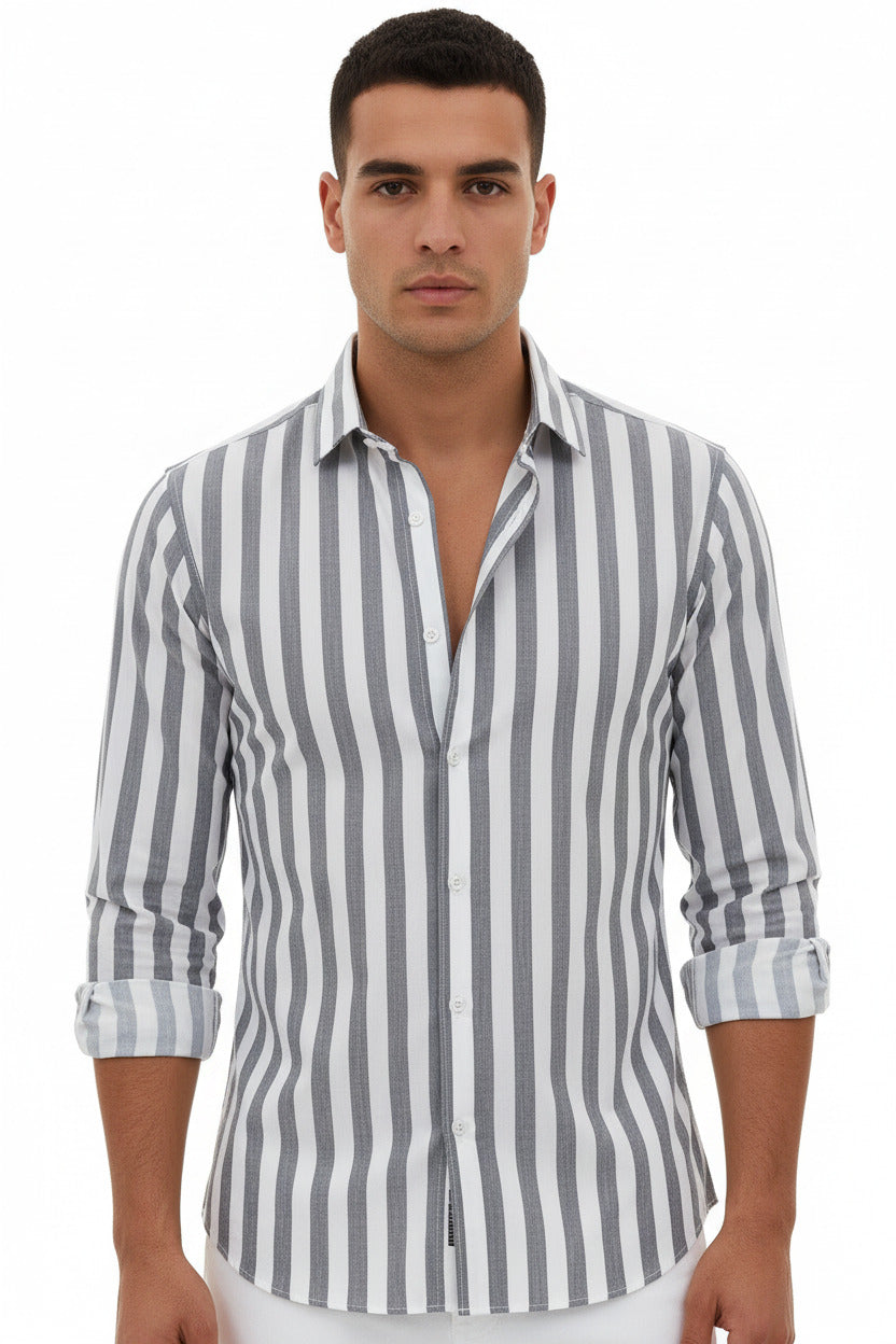 Camicia estiva per uomo a maniche lunghe con collettocon fantasia a striscie verticali