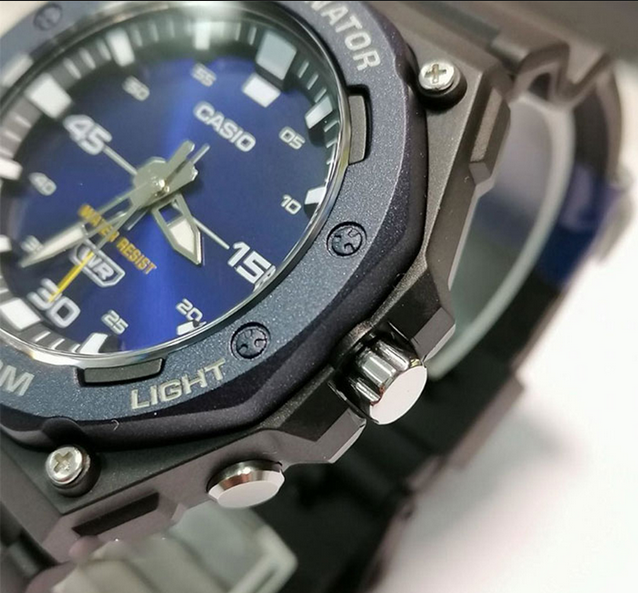 casio-mw-620h-2a-quadrante-blu-dettaglio