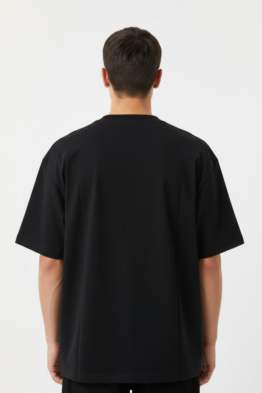 Maglietta uomo stile rugby oversize in cotone con numero frontale disponibile in bianco e nero