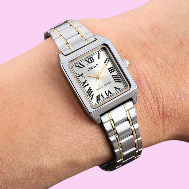 Orologio Casio LTP-V007SG-9B con quadrante dorato e cinturino in acciaio inox bicolore