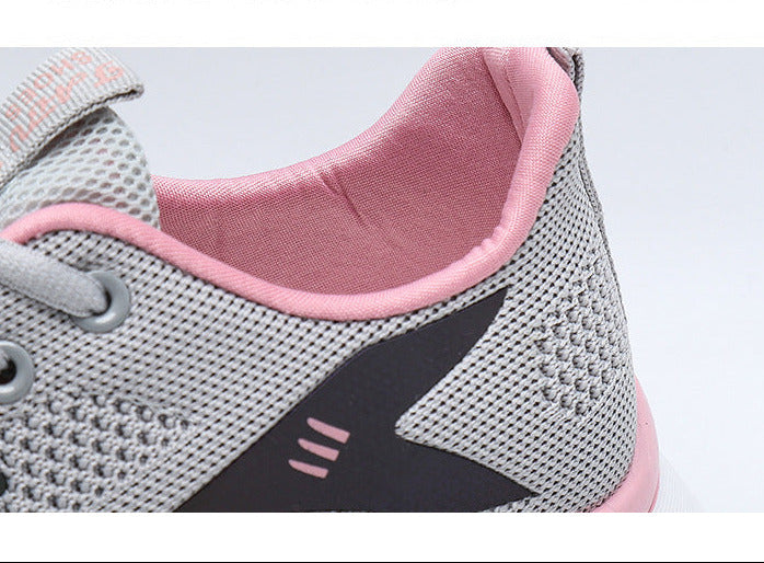 Scarpe da ginnastica traspiranti per donna in colore nero, leggere e comode