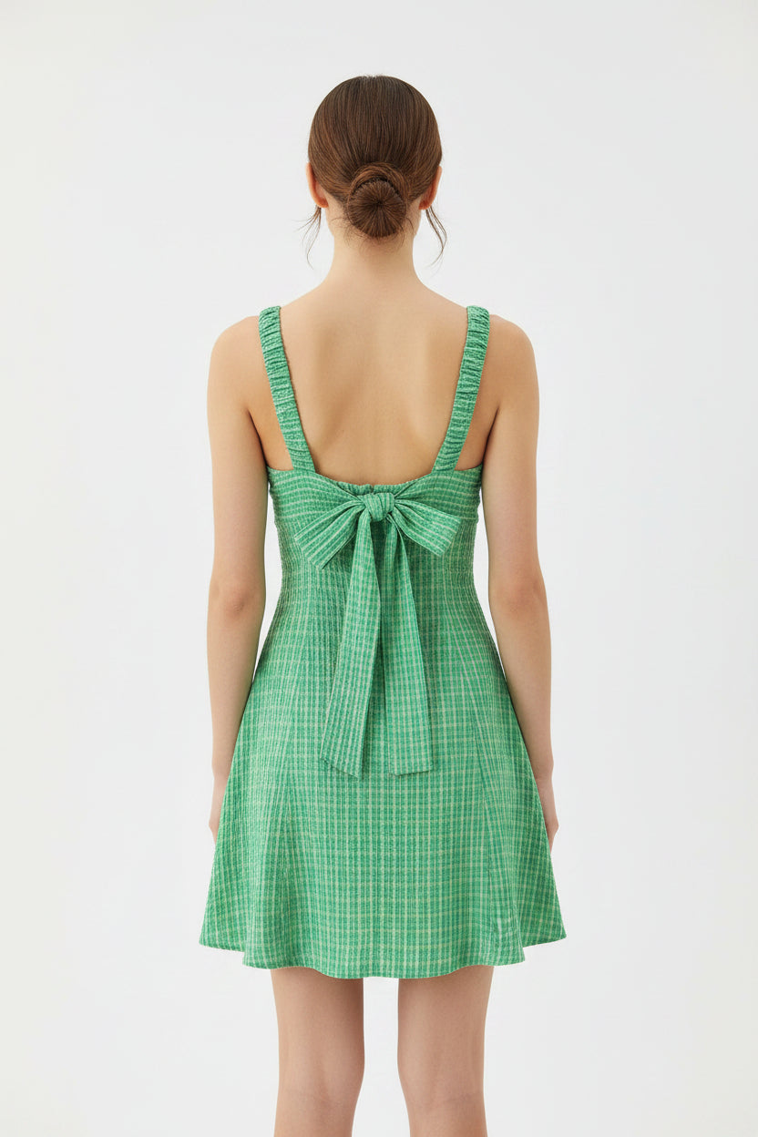 Vestito femminile estivo sfumature di colore verde senza maniche regular fit