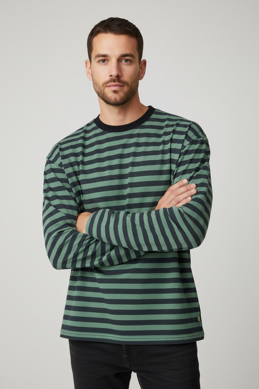 Maglietta per uomo a righe colore verde e nero traspirante e leggero
