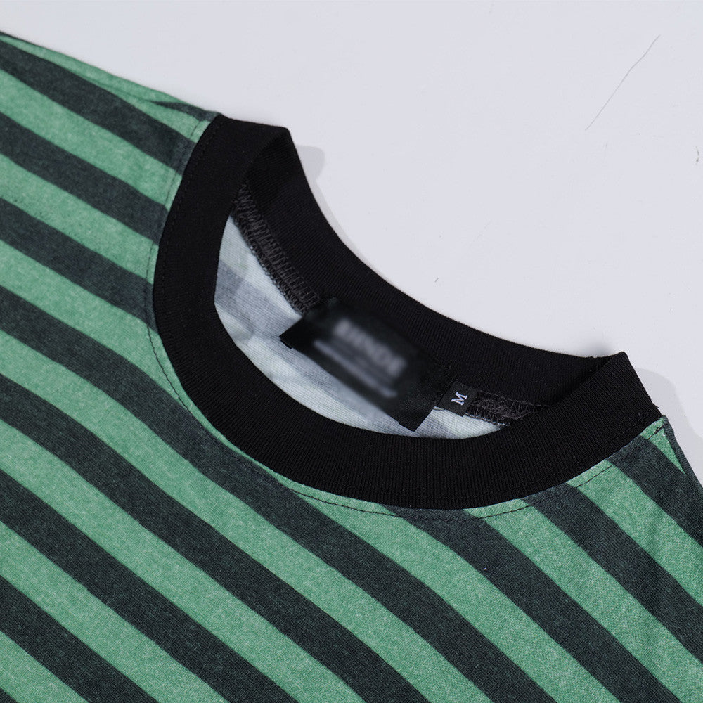 Maglietta per uomo a righe colore verde e nero traspirante e leggero