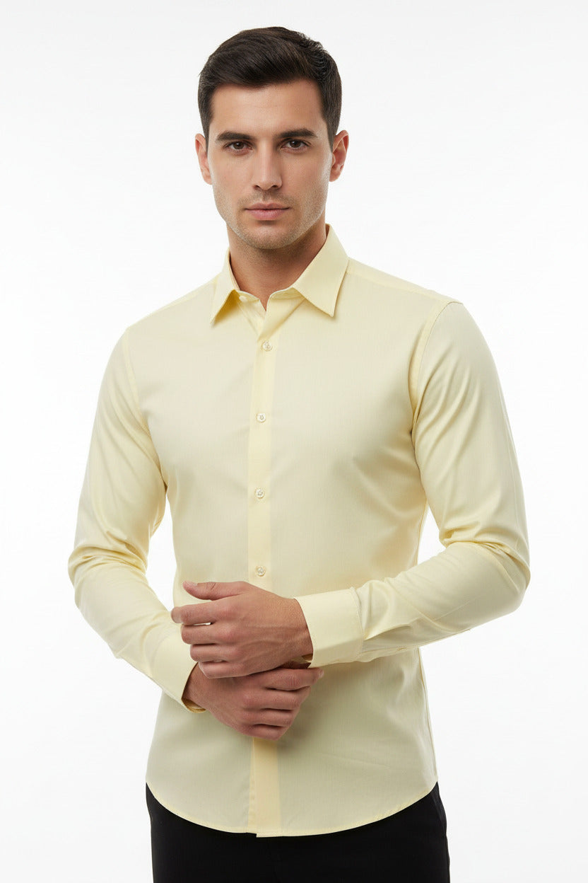 Camicia uomo slim fit elegante a tinta unita