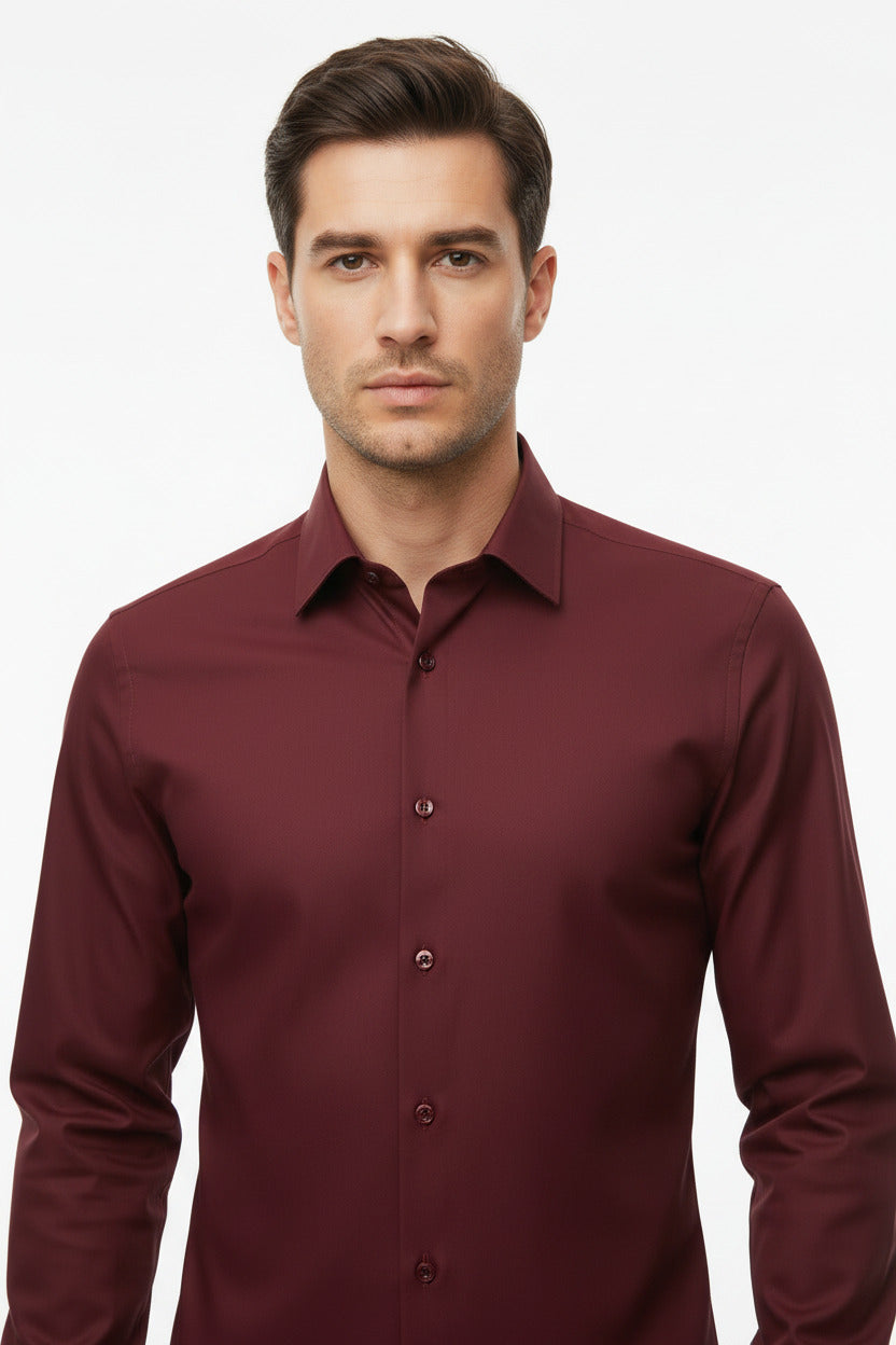 Camicia uomo slim fit elegante a tinta unita