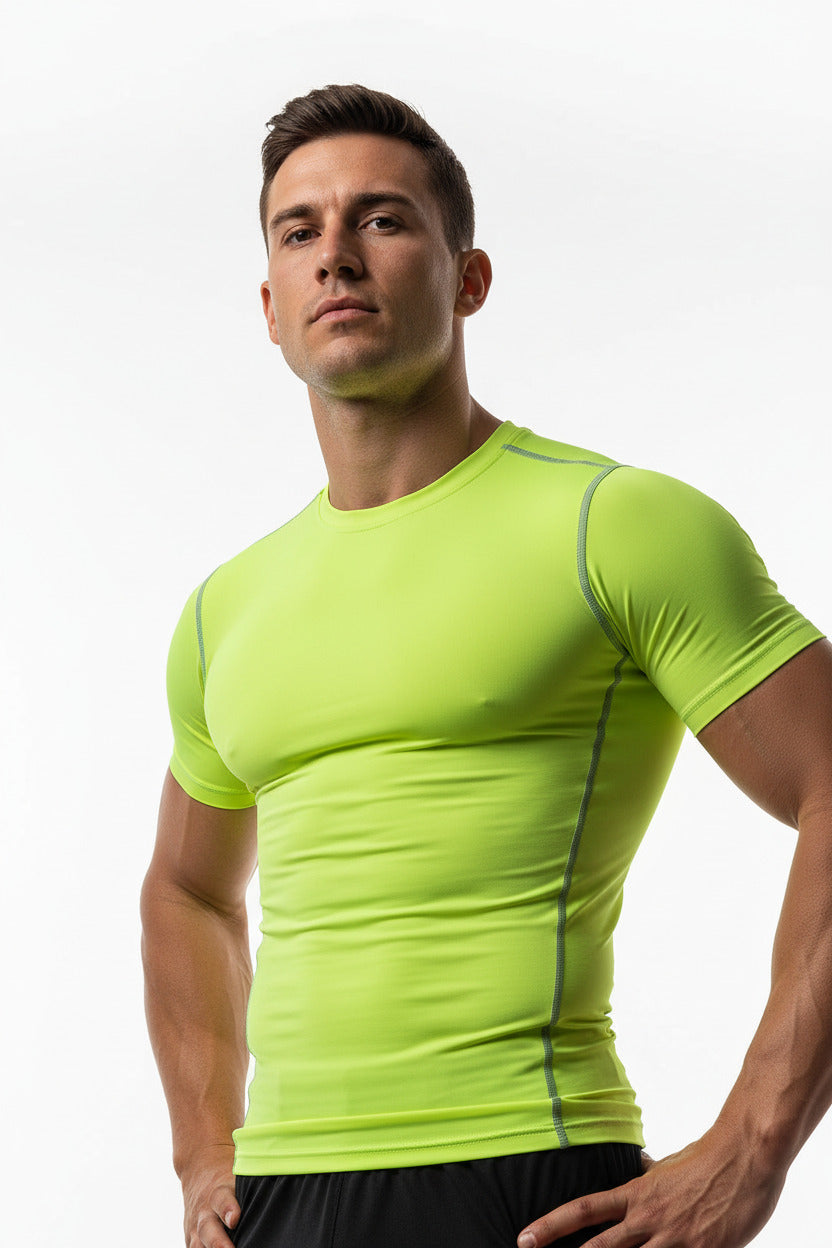 Maglietta sportiva per uomo elasticizzata e traspirante leggera a maniche corte