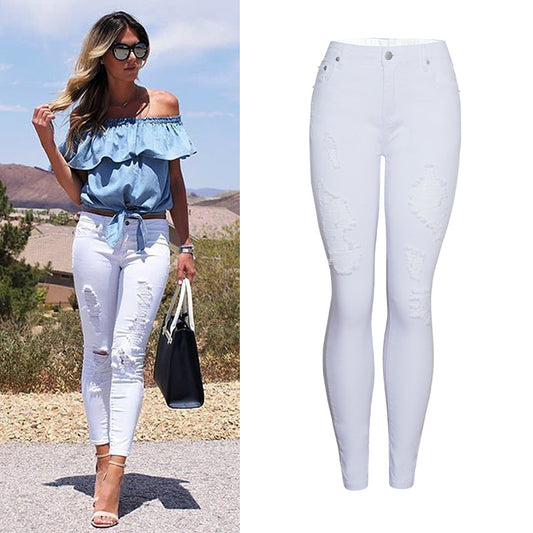 Pantaloni bianchi donna eleganti estivi
Pantaloni donna bianchi outfit casual chic
Pantaloni estivi donna leggeri e comodi