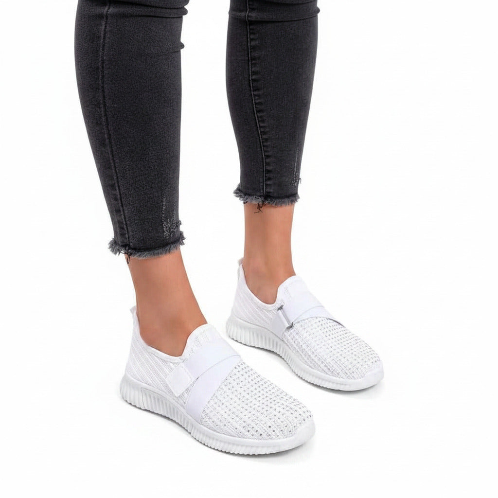 Scarpa sportiva per donna a strappo e brillantini, comoda senza lacci